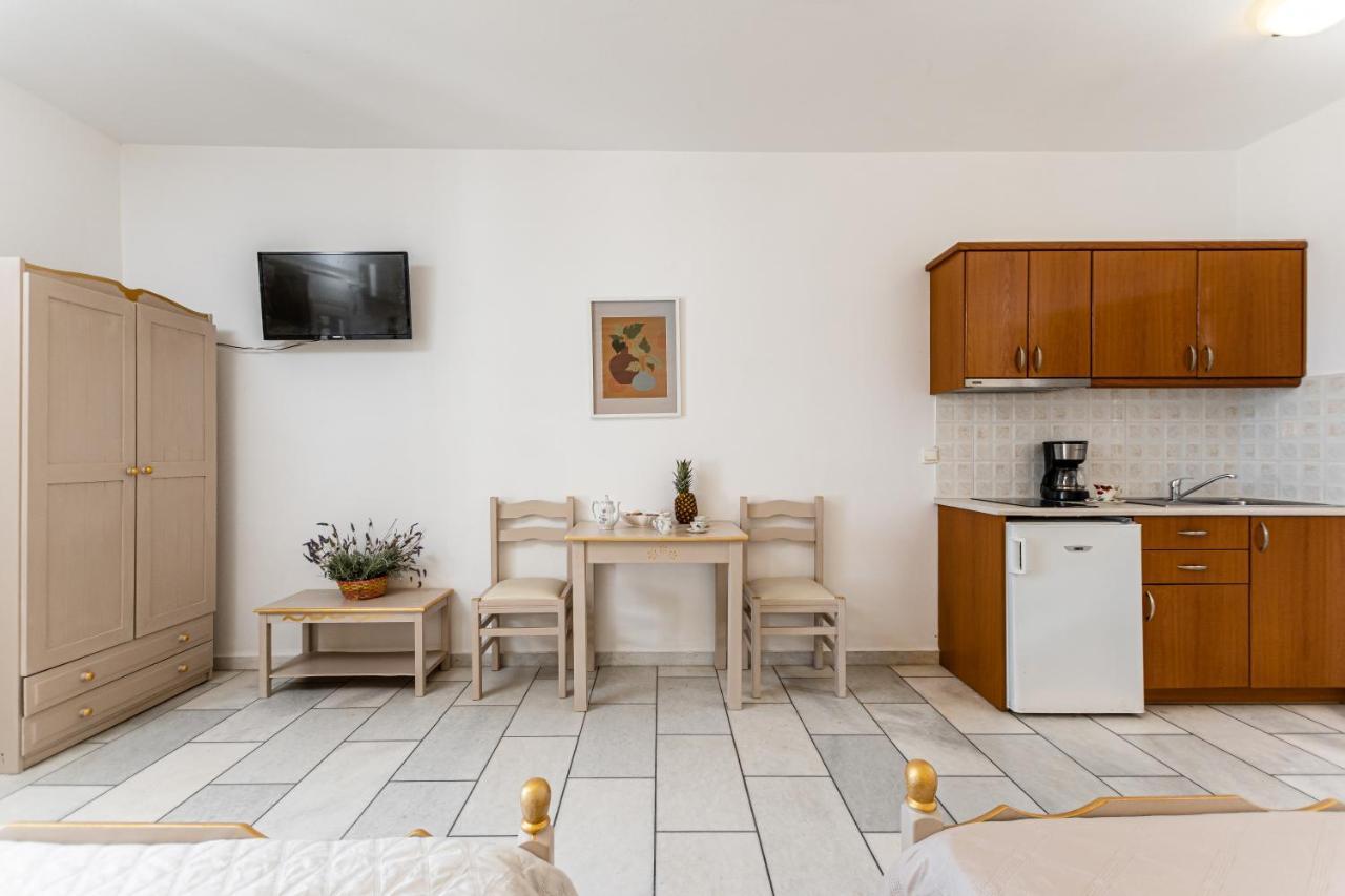 Ferienwohnung Orkos View Mikri Vigla Exterior foto